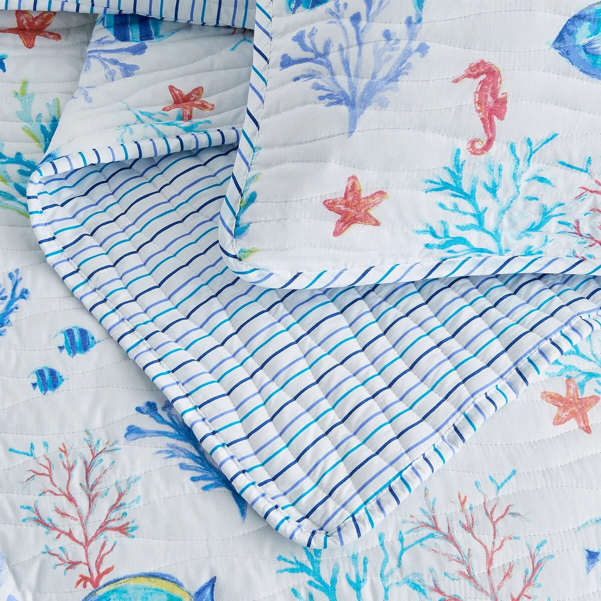 Linery & Co. Nautical Printed Reversible Quilt Set