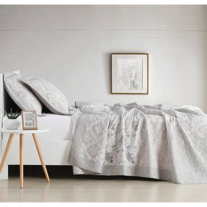 The Gray Barn Sleeping Hills Floral Cotton 3-piece Quilt Set