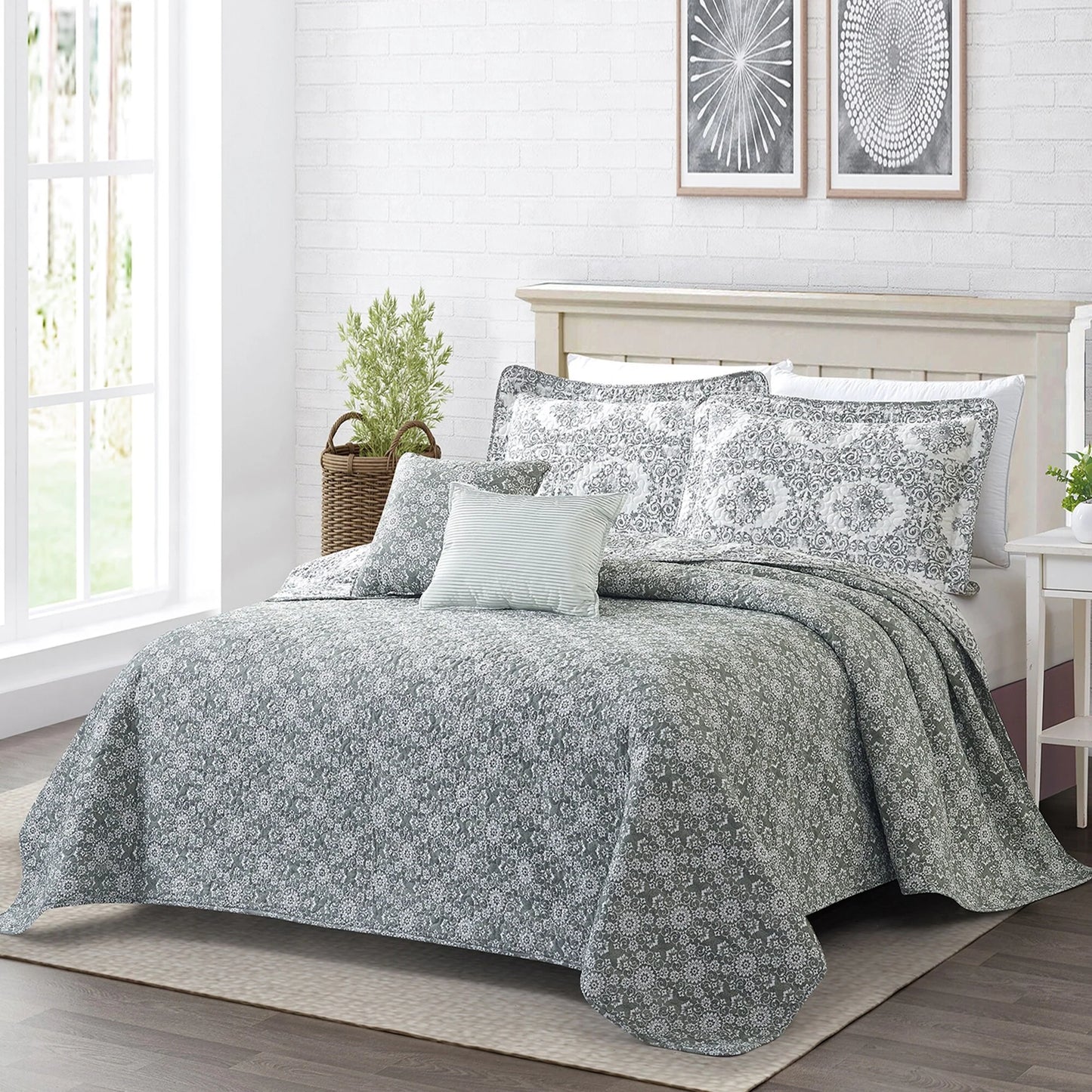 Home Soft Things 5 Piece Printed Microfiber Legacy Quilts Set