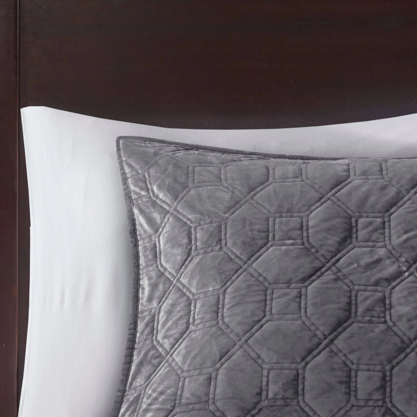 Madison Park Emery 3 Piece Velvet Quilt Set