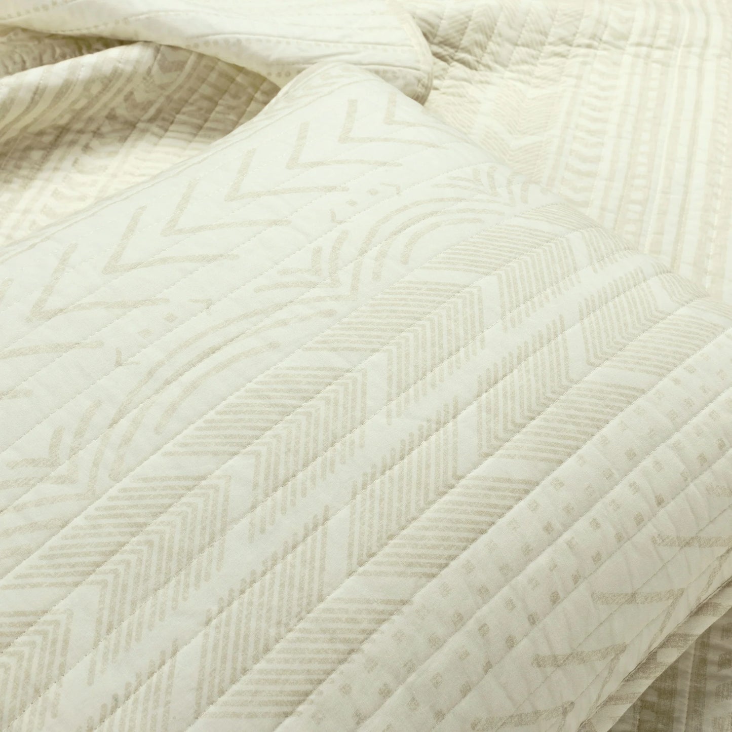 Lush Decor Hygge Geometric Pattern 3-piece Quilt Set