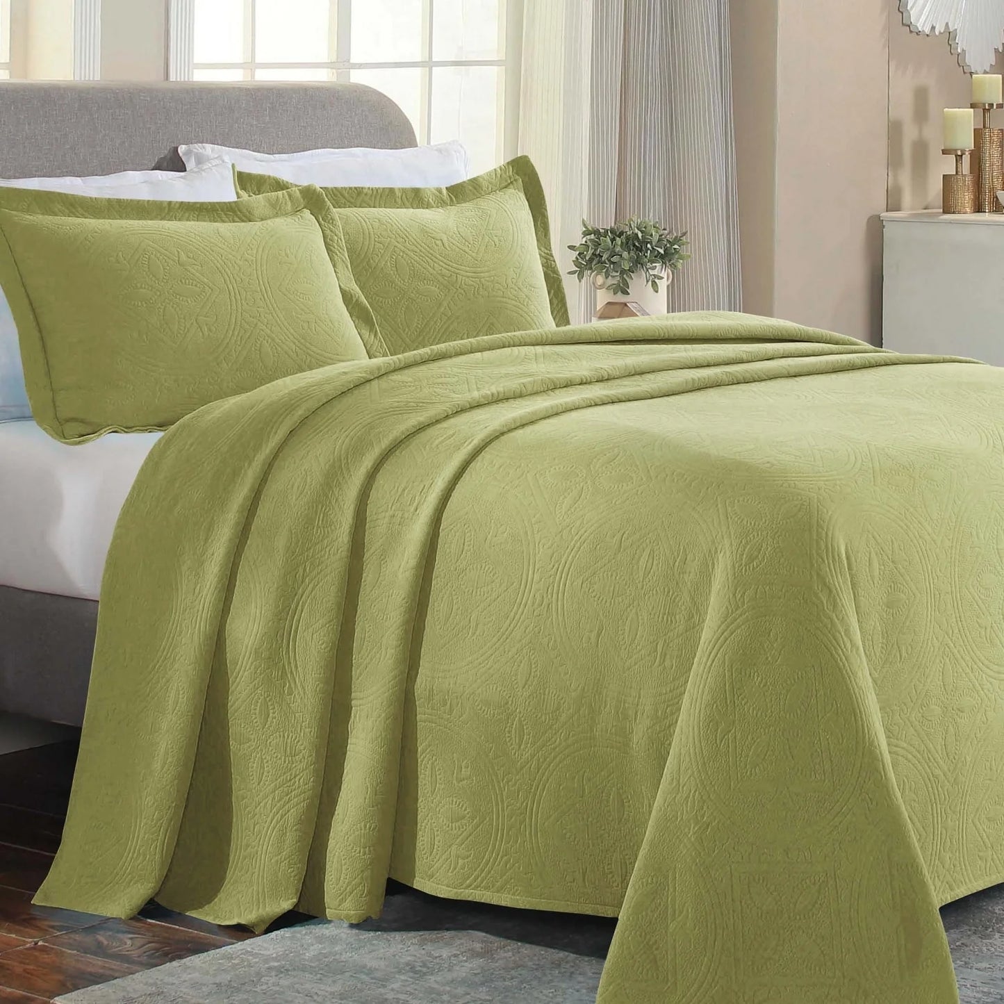 Superior Celtic Circle Cotton Decorative Bedspread Set