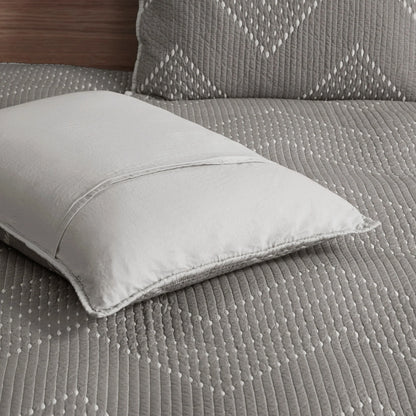 INK+IVY Pomona 3 Piece Embroidered Cotton Quilt Set