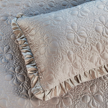 Serent Matte Satin Ruffle Bedspread Set