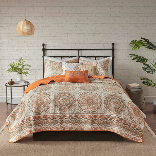 Madison Park Curtner 6 Piece Reversible Quilt Set with Throw Pillows