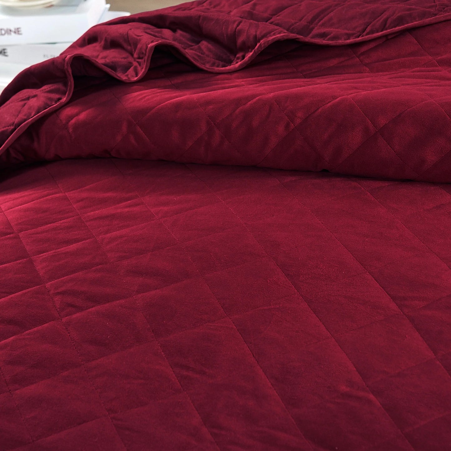 Serenta Velvet Quilts 5 Piece Ultra Soft Floor Touching Bedspread Set