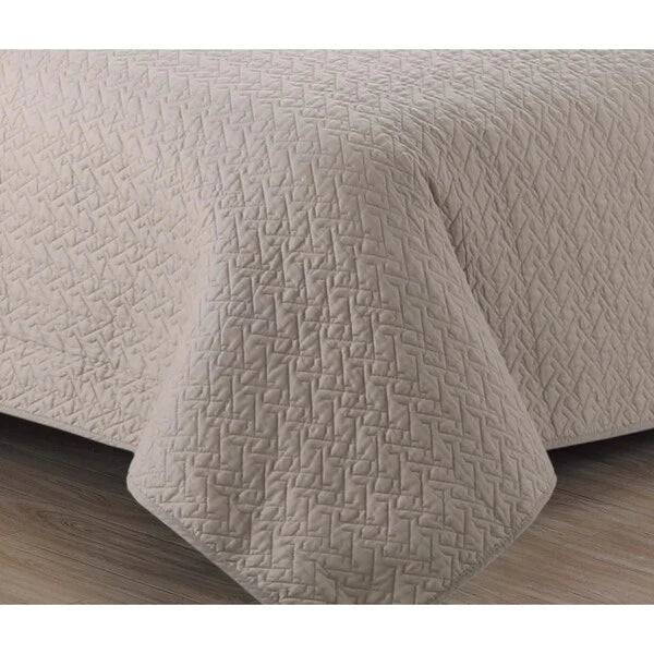 Copper Grove Avon Quilt Set