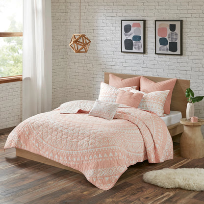 Intelligent Design Cora 7 Piece Reversible Cotton Quilt Set with Euro Shams and Thrwo Pillows