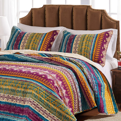 Greenland Home Fashions Southwest 100% Cotton Native Motif Reversible Quilt Set