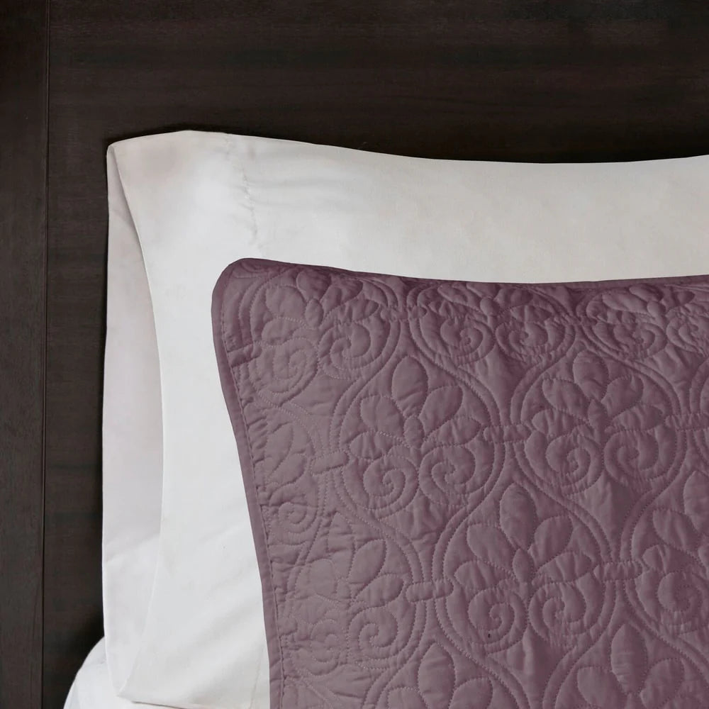 Madison Park Mansfield Reversible Quilt Set