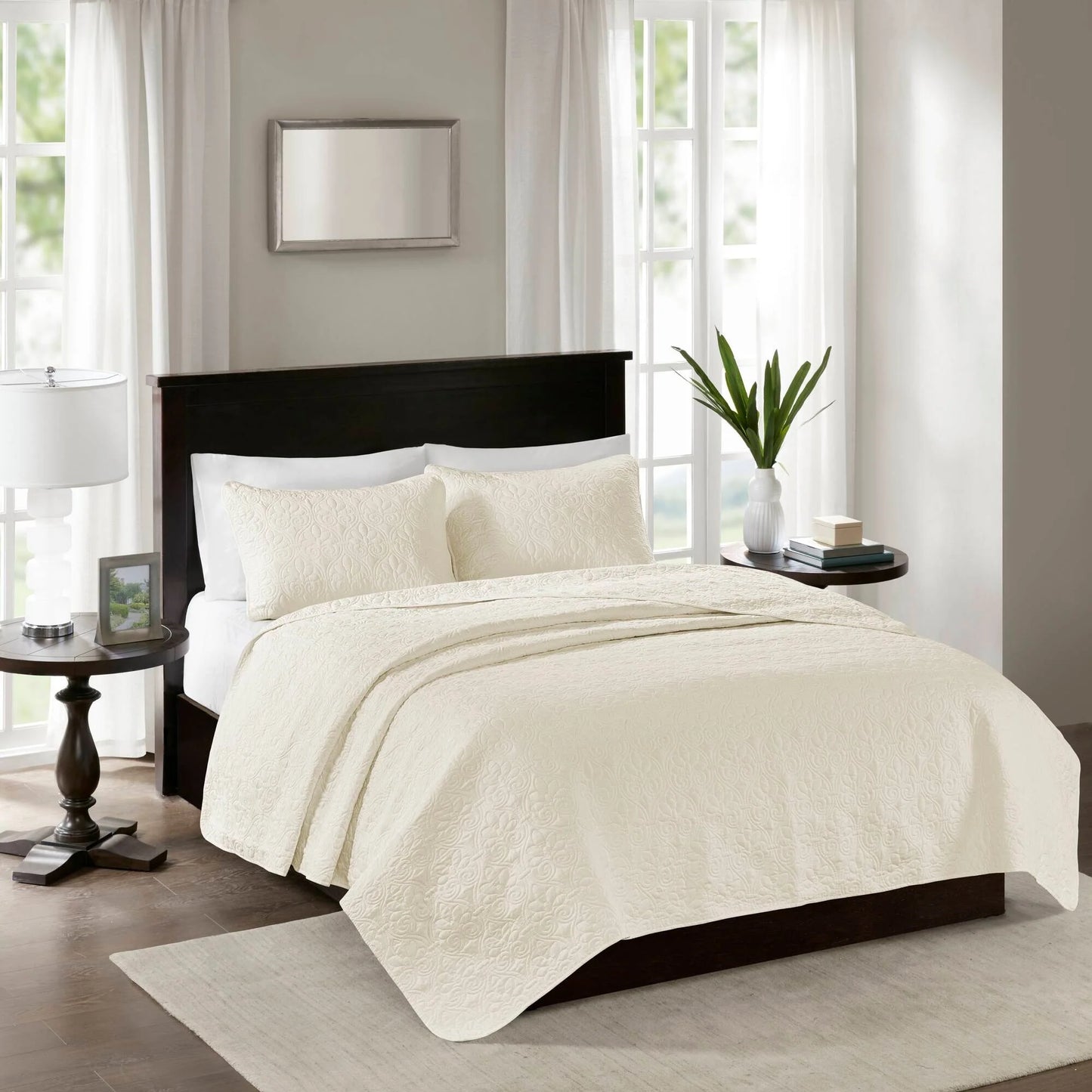 Madison Park Mansfield Reversible Quilt Set
