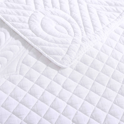 Tommy Bahama Pineapple Resort White Cotton Quilt & Sham(s)