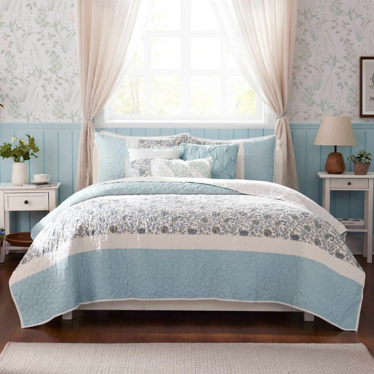 Madison Park Vanessa 6 Piece Cotton Percale Quilt Set with Throw Pillows
