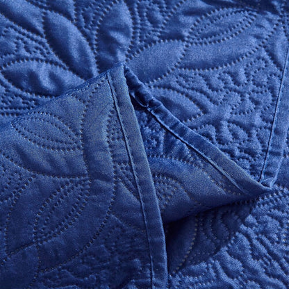 3-piece Fashionable Solid Embossed Quilt Set Bedspread Cover