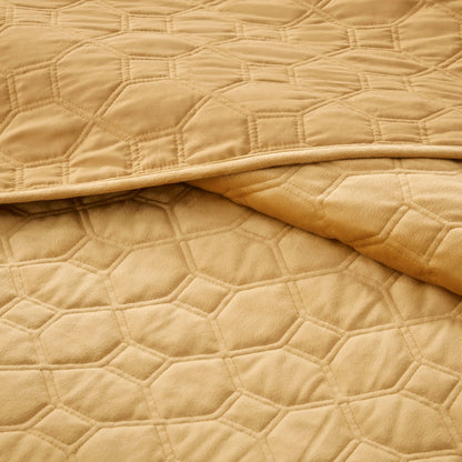 Madison Park Emery 3 Piece Velvet Quilt Set