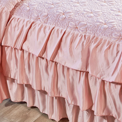 Serent Matte Satin Ruffle Bedspread Set