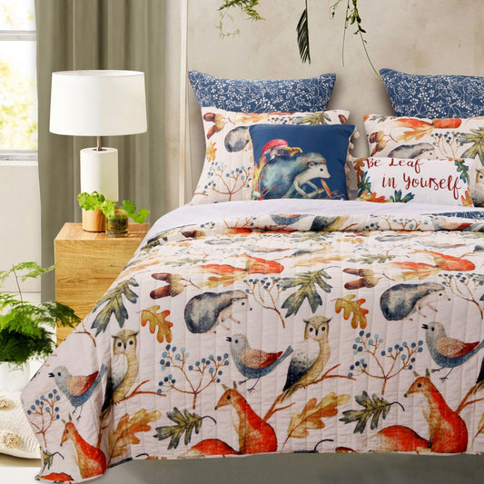 Porch & Den Morilon Forest Wildlife Cotton-Rich Reversible Quilt Set