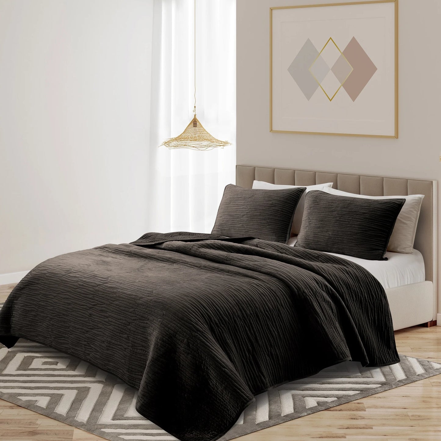 Wonderful Velvet 3 Piece Quilt Set
