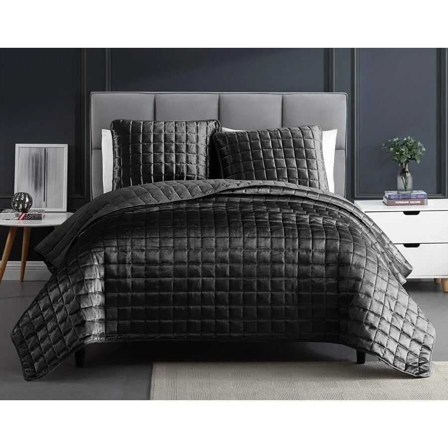 Riverbrook Home Lyndon 3-Piece Quilt Set