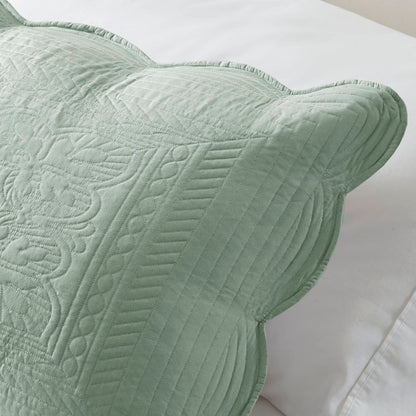 Madison Park Marino 3 Piece Reversible Scalloped Edge Quilt Set