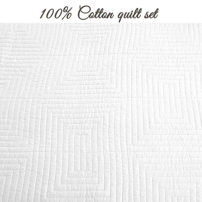 Carson Carrington Skaevinge Cotton 3-piece Quilt Bedding Set