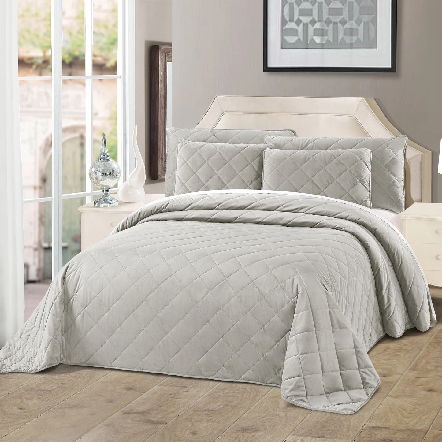 Serenta Velvet Quilts 5 Piece Ultra Soft Floor Touching Bedspread Set