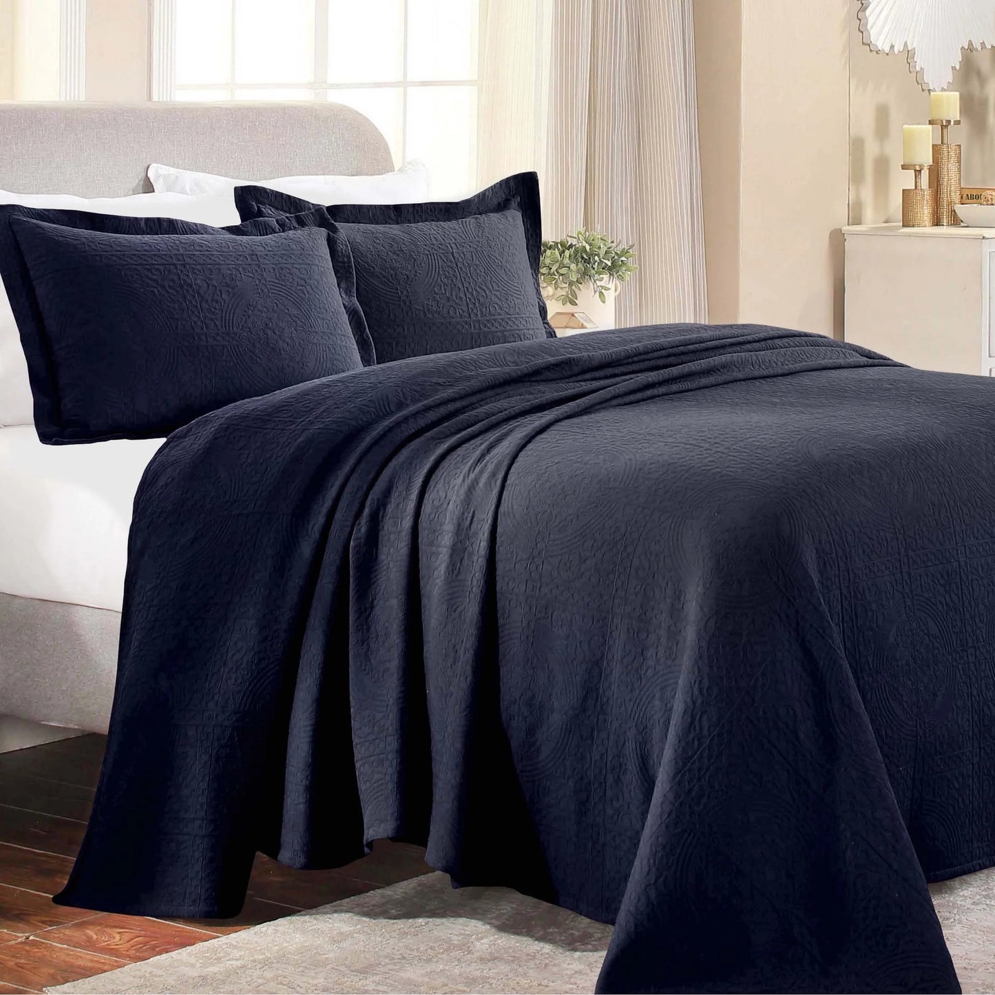 Superior Fleur De Lis Cotton Decorative Bedspread Set