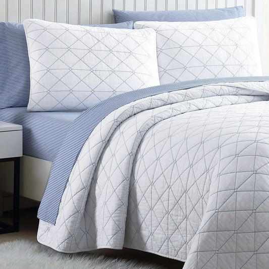 Poppy & Fritz Solid Kelsey Cotton Blue Quilt Set