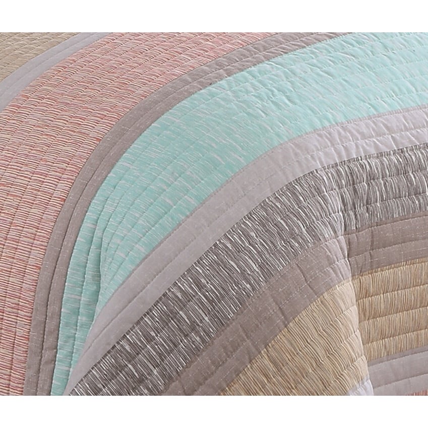 Estate Collection Delray Striped Quilt Set