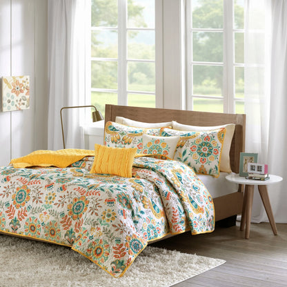 Intelligent Design Mona Reversible Quilt Set with Throw Pillows