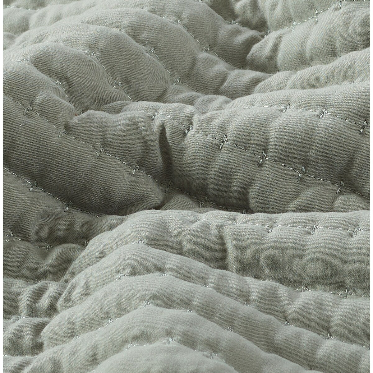 Nanshing Cassidy 7 Piece Solid Color Waffle Quilt Set
