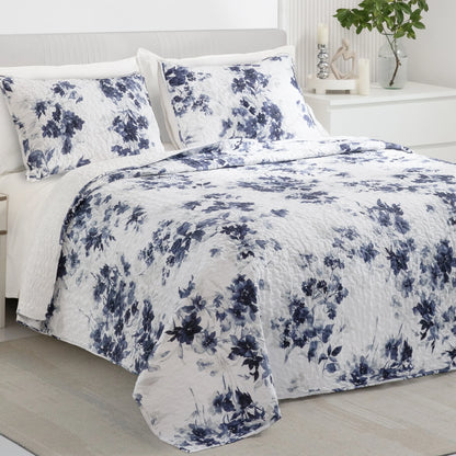 Wonderful Sophia Lightweight Floral Quilt Set