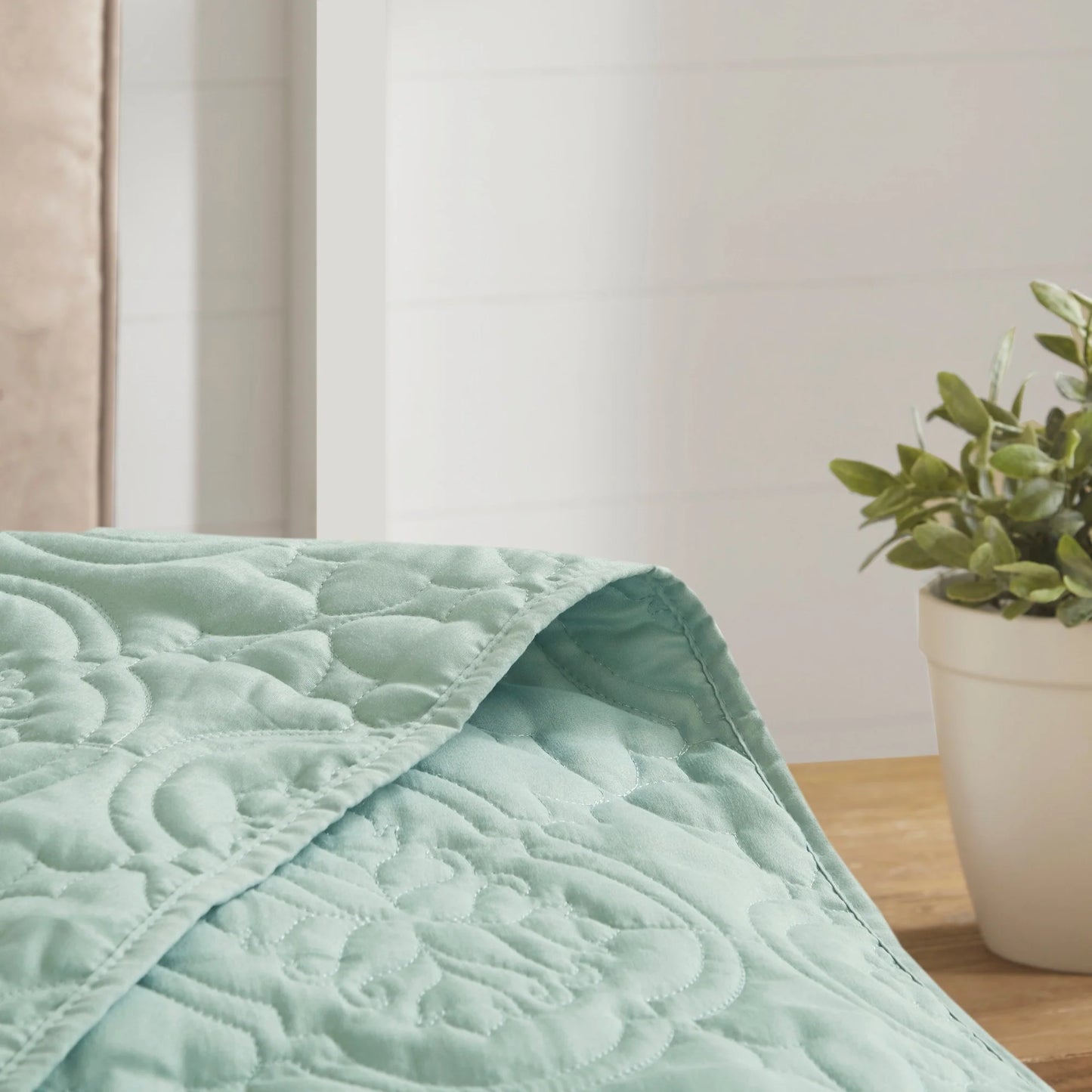 510 Design Hayley Oversized Solid Texture 3 Piece Reversible Bedspread Set