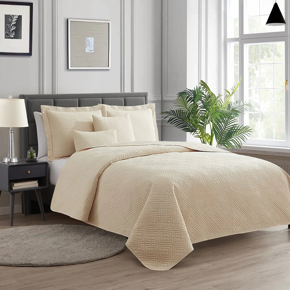 Clara Clark Bedspread Quilt Set - Embossed Pinsonic Lightweight Coverlet Set