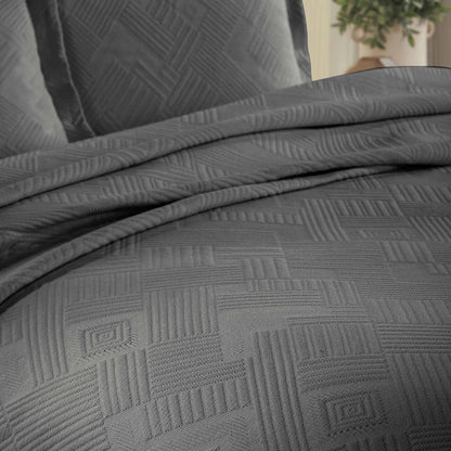 Superior Geometric Fret Cotton Decorative Bedspread Set