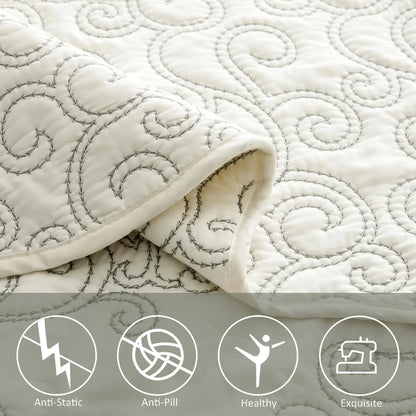 Serenta Damask Oversized 4-piece Bedspread Set
