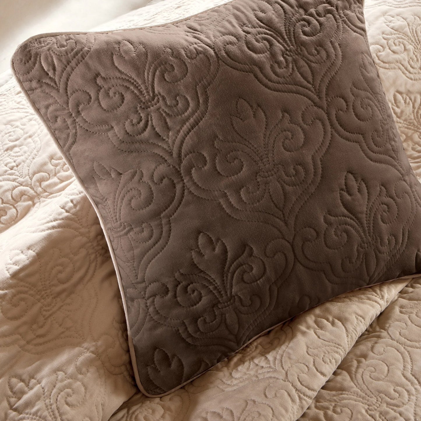 Madison Park Danville Beige 7 Piece Quilt Set with Euro Shams and Throw Pillows
