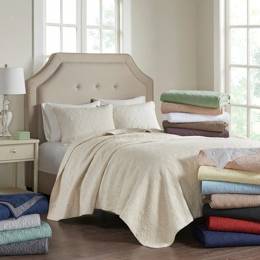 Madison Park Mansfield Reversible Quilt Set