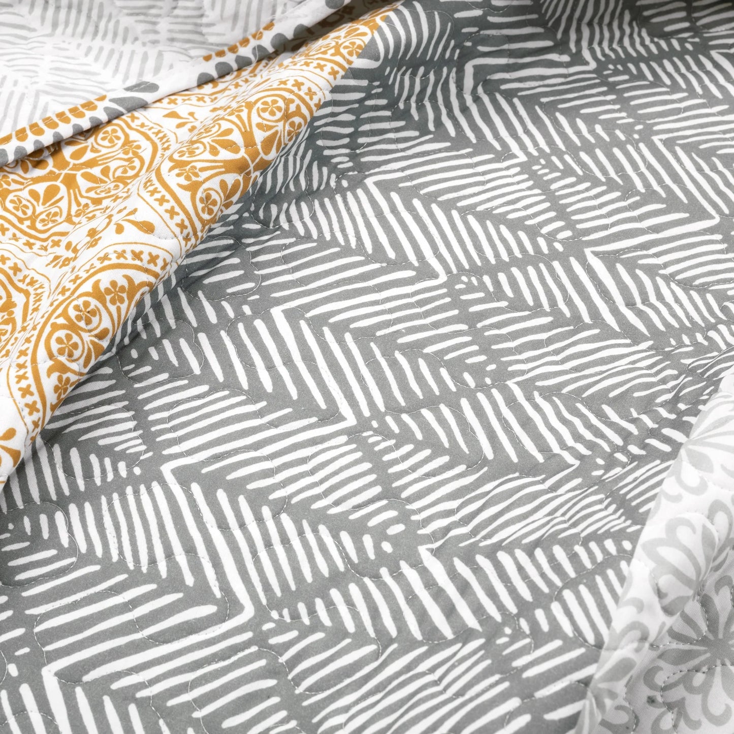 The Curated Nomad La Boheme 3-piece Striped Patterned Quilt Set