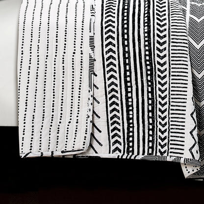 Lush Decor Hygge Geometric Pattern 3-piece Quilt Set