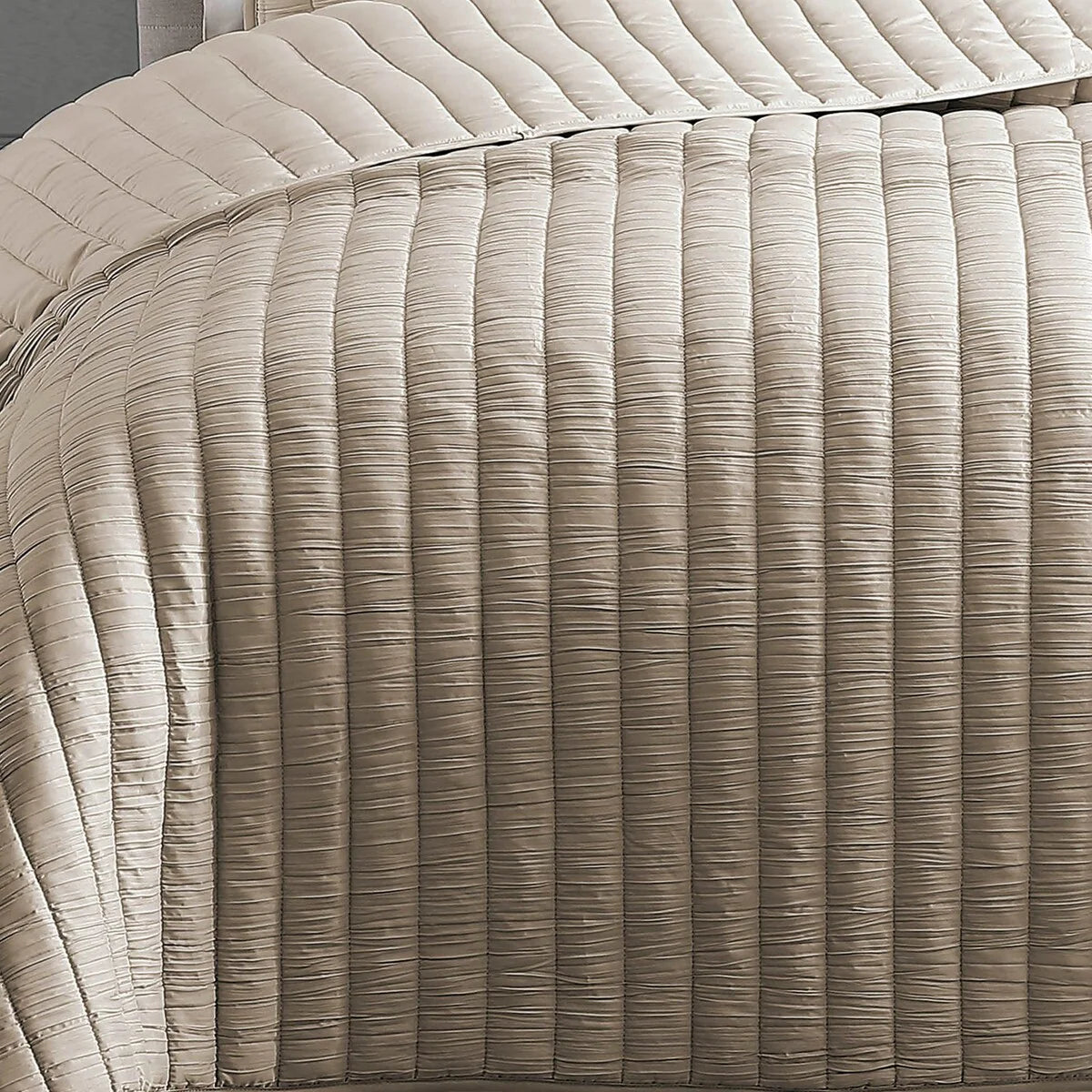 Riverbrook Home Moonstone 3 Piece Quilt Set