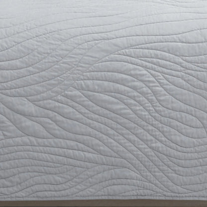 Calista Quilt Set