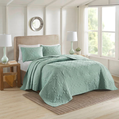 510 Design Hayley Oversized Solid Texture 3 Piece Reversible Bedspread Set