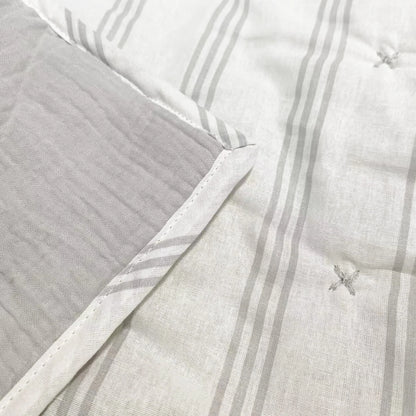 Wonderful Velvet 3 Piece Quilt Set