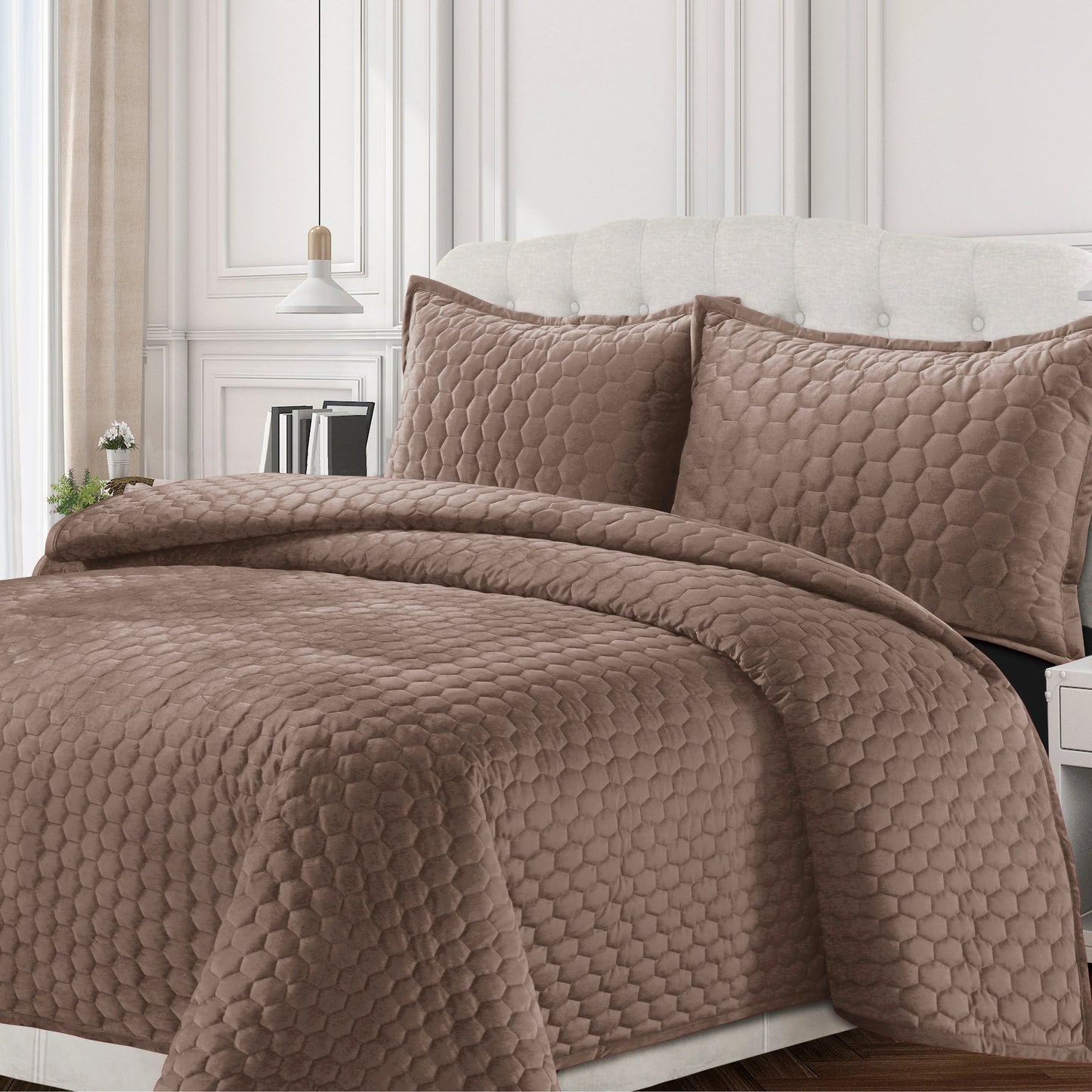 Lugano Honeycomb Velvet Oversized Solid Quilt Set