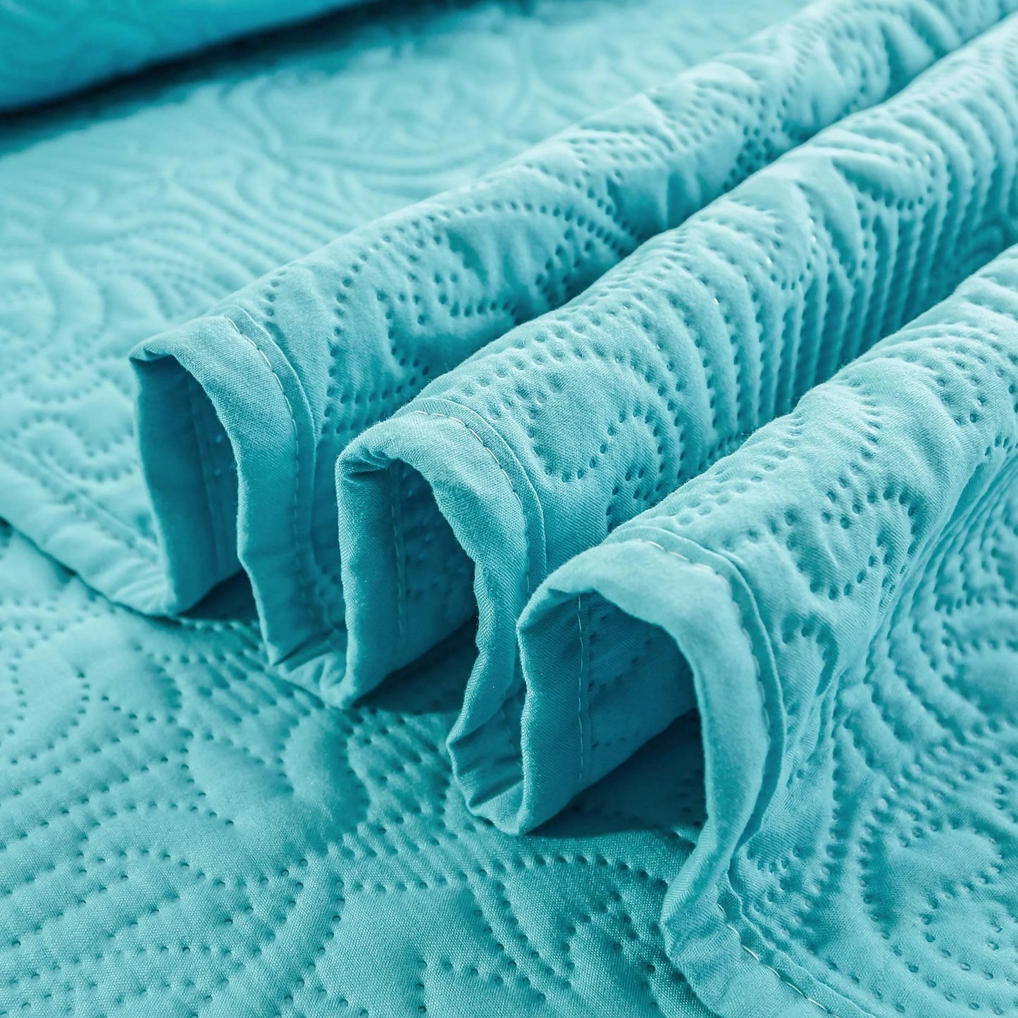 Sophia & William Bed Quilt Bedspread Coverlet - Reversible, Lightweight
