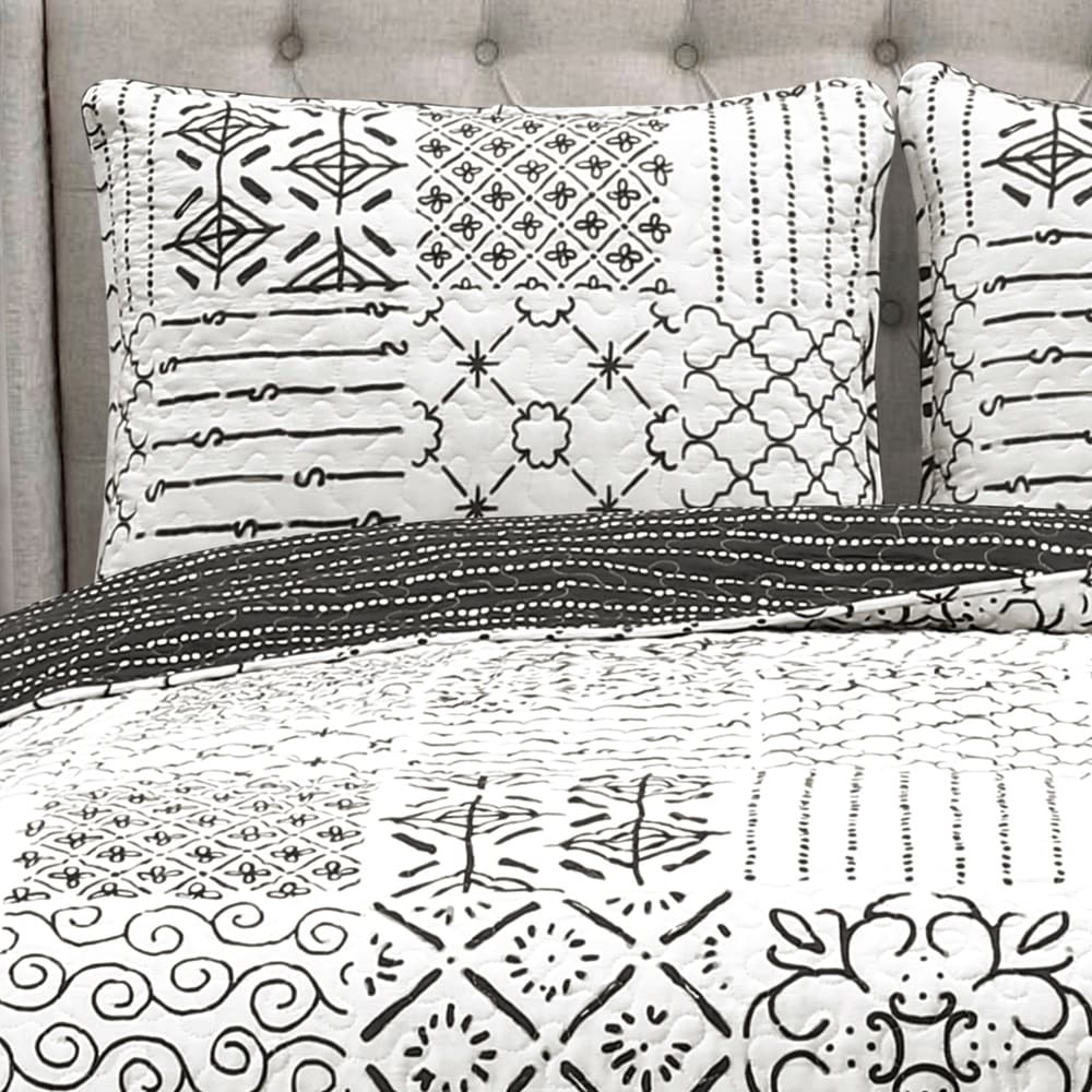 The Curated Nomad Sandia 3-piece Cotton Quilt Set