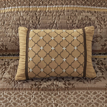 Madison Park Venetian 6 Piece Jacquard Quilt Set with Throw Pillows