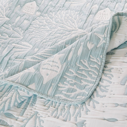 Greenland Home Coastal Paradise Jacquard Woven Reversible Matelassé Coverlet Set