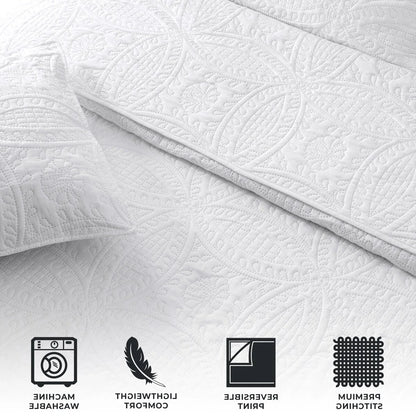 Luxurious Pinsonic Medallion Microfiber Quilt Set With Shams